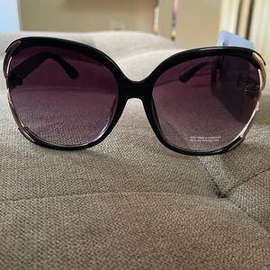 Ny&c never worn sunglasses